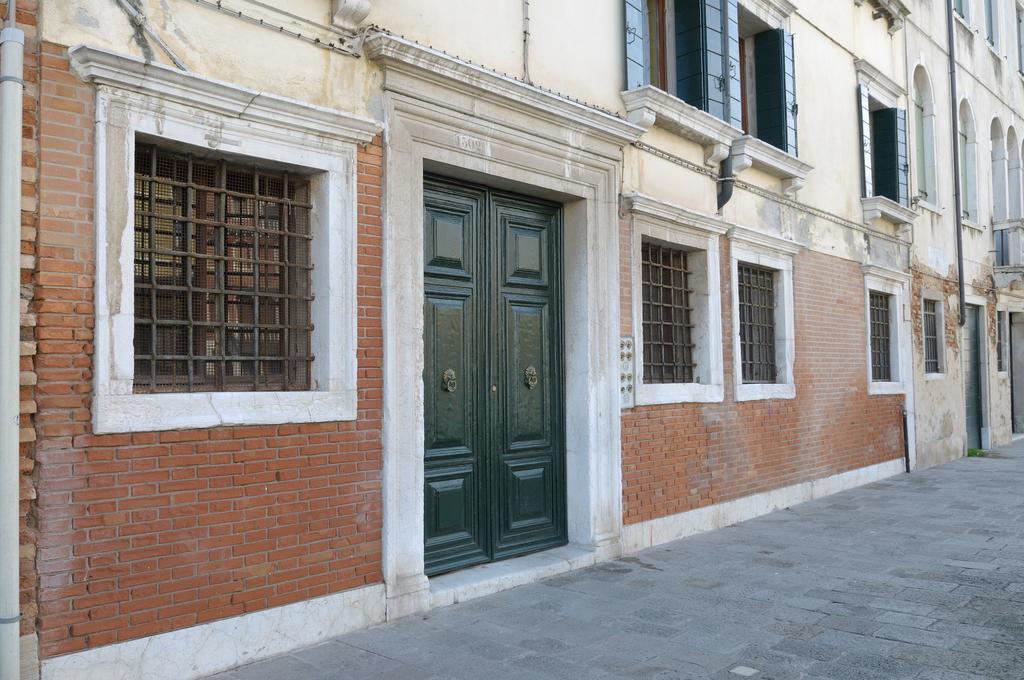 Riva De Biasio Hotel Venice Exterior photo
