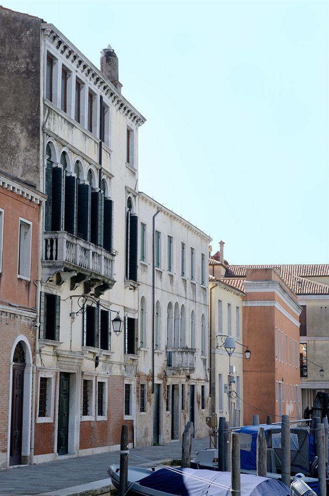 Riva De Biasio Hotel Venice Exterior photo